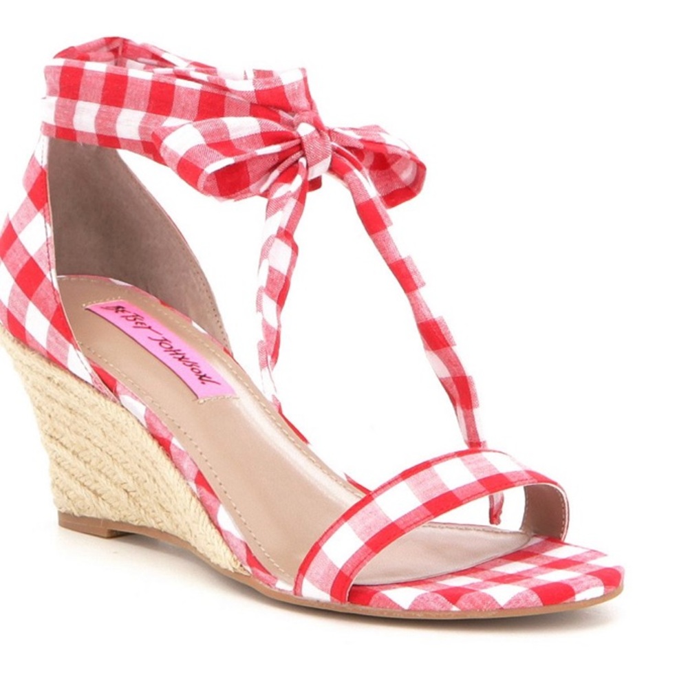 NIB BETSY JOHNSON Red & White Gingham Wedges
